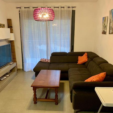 Apartamento Calafat, a 2 minutos a pie de Cala Llobeta Exterior foto