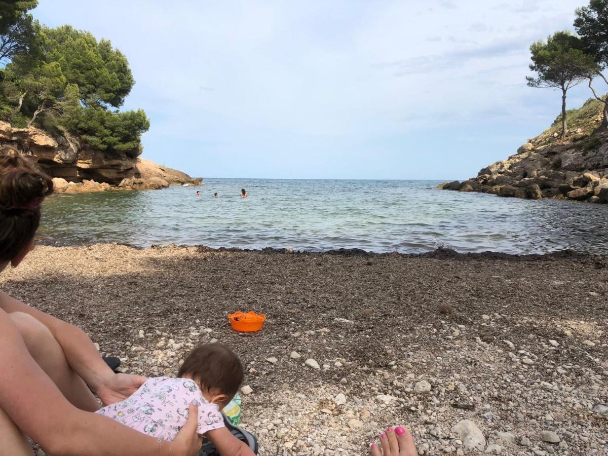 Apartamento Calafat, a 2 minutos a pie de Cala Llobeta Exterior foto